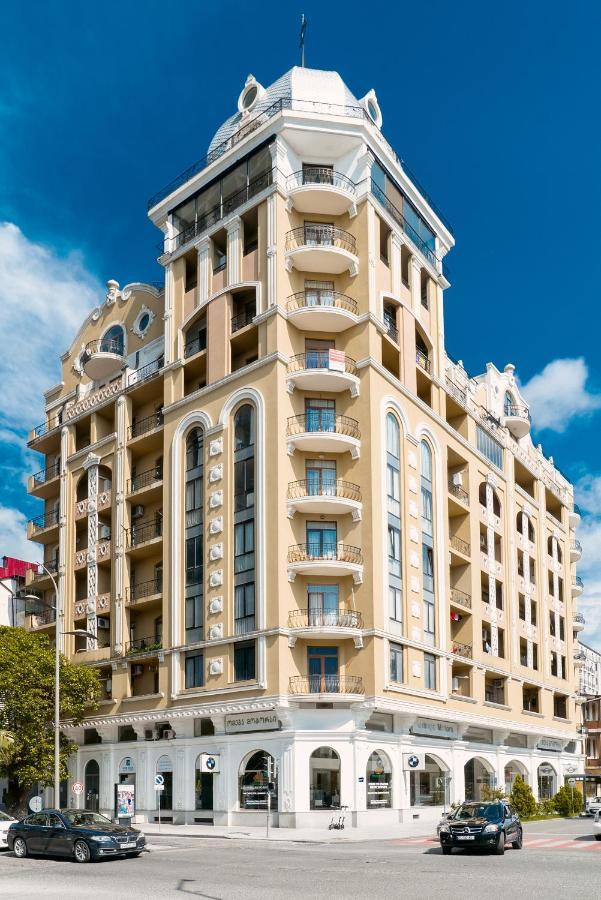 Nice Batumi Apartment Extérieur photo
