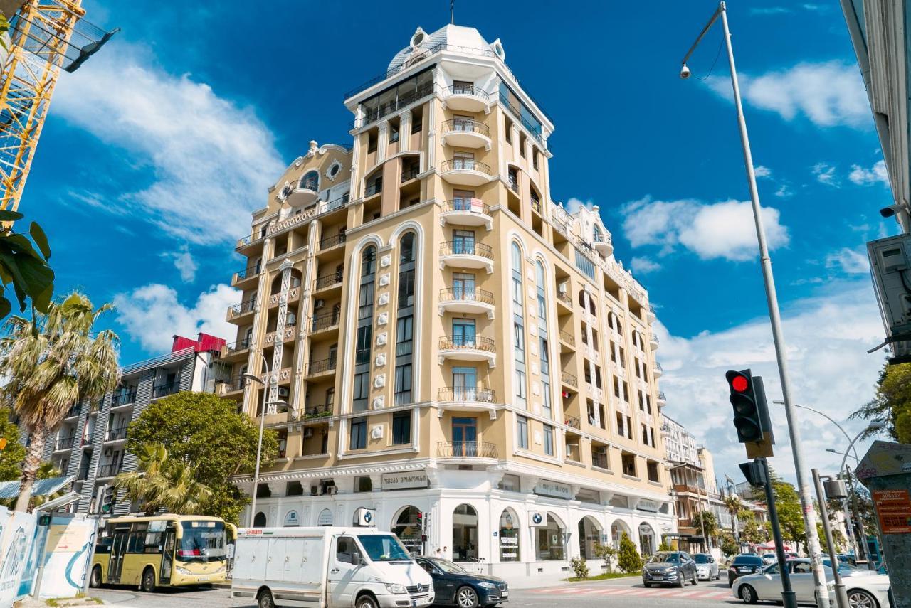 Nice Batumi Apartment Extérieur photo